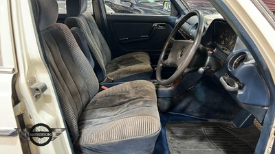Lot 76 - 1985 MERCEDES 280 E