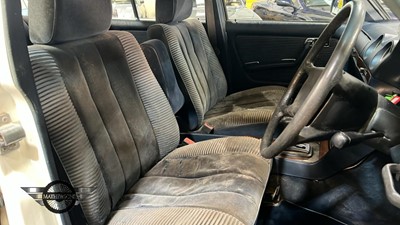 Lot 76 - 1985 MERCEDES 280 E