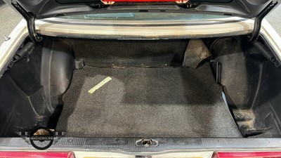 Lot 76 - 1985 MERCEDES 280 E