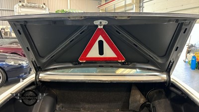 Lot 76 - 1985 MERCEDES 280 E