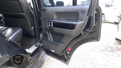 Lot 17 - 2010 LAND ROVER RANGE ROVER VOGUE TDV8 A