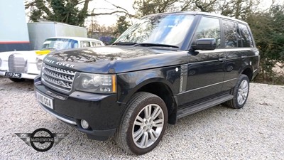 Lot 17 - 2010 LAND ROVER RANGE ROVER VOGUE TDV8 A