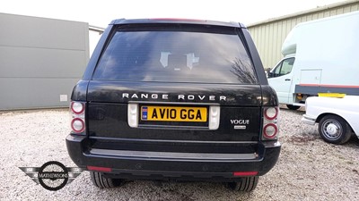 Lot 17 - 2010 LAND ROVER RANGE ROVER VOGUE TDV8 A