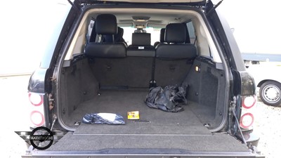 Lot 17 - 2010 LAND ROVER RANGE ROVER VOGUE TDV8 A
