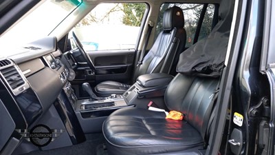 Lot 17 - 2010 LAND ROVER RANGE ROVER VOGUE TDV8 A