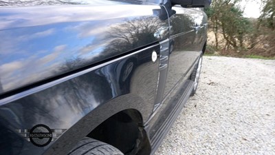 Lot 17 - 2010 LAND ROVER RANGE ROVER VOGUE TDV8 A