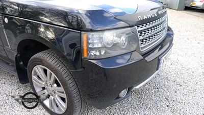 Lot 17 - 2010 LAND ROVER RANGE ROVER VOGUE TDV8 A