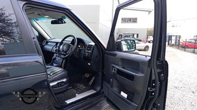 Lot 17 - 2010 LAND ROVER RANGE ROVER VOGUE TDV8 A
