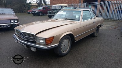 Lot 454 - 1972 MERCEDES 350 SL