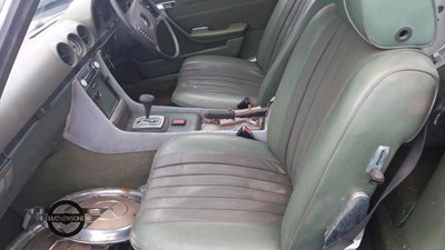 Lot 454 - 1972 MERCEDES 350 SL