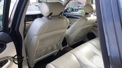 Lot 69 - 1998 JAGUAR XJR V8 AUTO