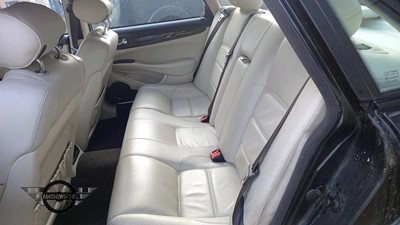 Lot 69 - 1998 JAGUAR XJR V8 AUTO