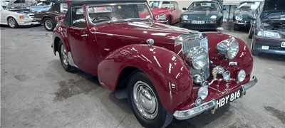 Lot 225 - 1949 TRIUMPH ROADSTER