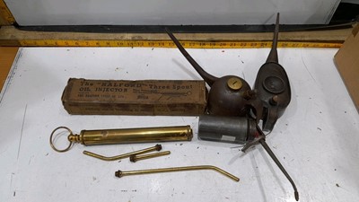 Lot 177 - 3X OIL CANS & 1X HALFORDS BRASS GUN SET