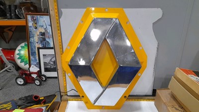 Lot 274 - ORIGINAL ILLUMINATED RENAULT DEALER SIGN 25" X 34"