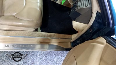 Lot 47 - 1996 MERCEDES SL 320 AUTO