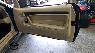 Lot 47 - 1996 MERCEDES SL 320 AUTO