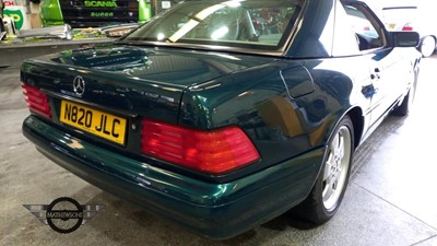 Lot 47 - 1996 MERCEDES SL 320 AUTO