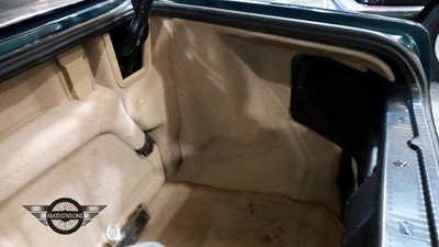 Lot 47 - 1996 MERCEDES SL 320 AUTO
