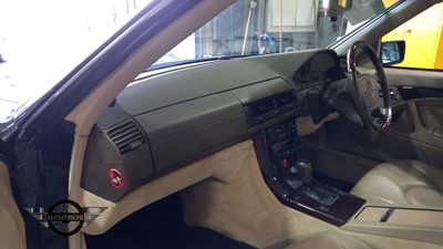 Lot 47 - 1996 MERCEDES SL 320 AUTO