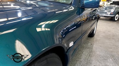 Lot 47 - 1996 MERCEDES SL 320 AUTO