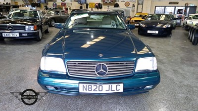 Lot 47 - 1996 MERCEDES SL 320 AUTO