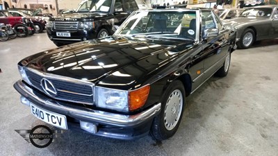 Lot 65 - 1988 MERCEDES 420 SL AUTO