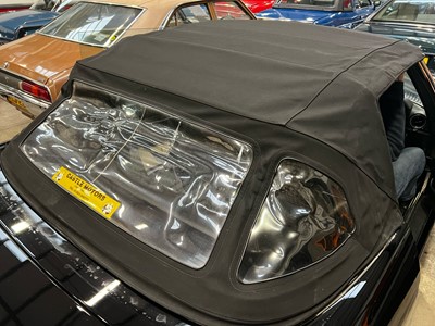 Lot 65 - 1988 MERCEDES 420 SL AUTO