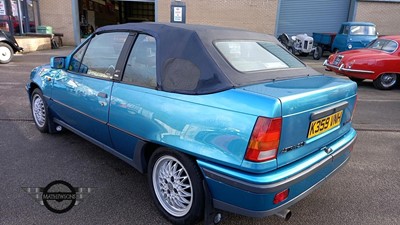 Lot 390 - 1992 VAUXHALL ASTRA EXCLUSIVE