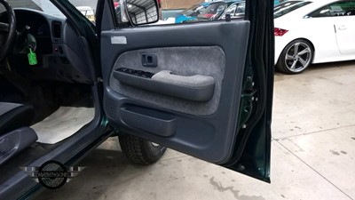 Lot 211 - 2003 TOYOTA HI LUX