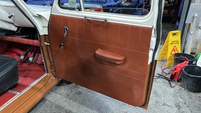 Lot 3 - 1958 AUSTIN ICE CREAM VAN
