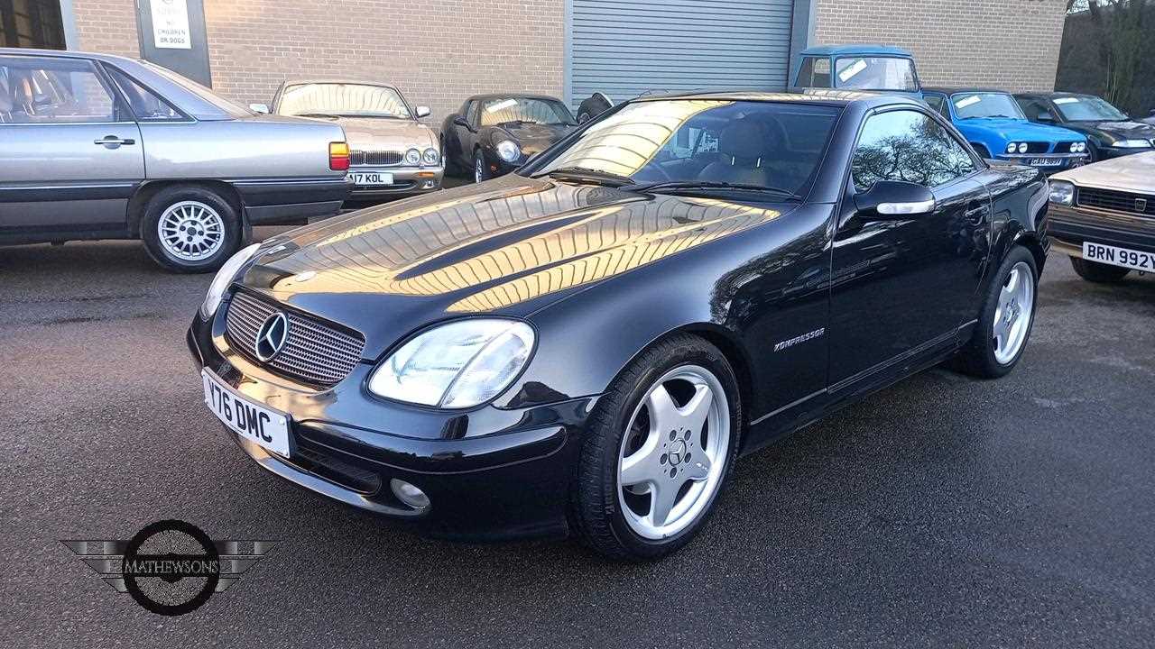 Lot 479 - 2001 MERCEDES SLK 230 KOMPRESSOR AUTO