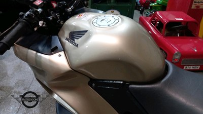 Lot 207 - 2000 HONDA NT650V DEAUVILLE