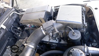 Lot 31 - 2002 LAND ROVER RANGE ROVER DHSE AUTO
