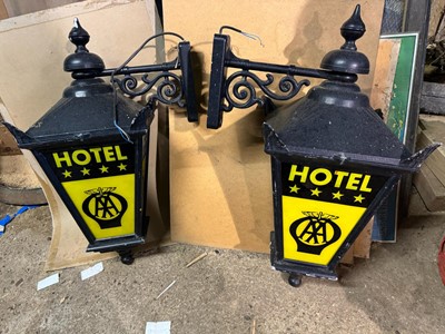 Lot 476 - PAIR OF VINTAGE STYLE AA HOTEL LAMPS  29" x 12"