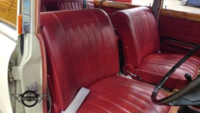 Lot 179 - 1964 TRIUMPH 2000