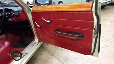 Lot 179 - 1964 TRIUMPH 2000