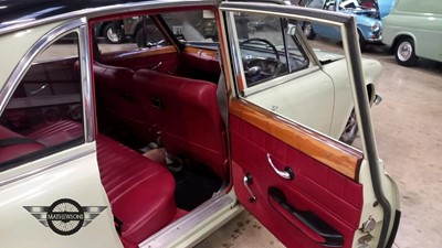 Lot 179 - 1964 TRIUMPH 2000