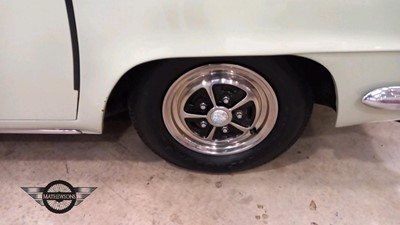 Lot 179 - 1964 TRIUMPH 2000