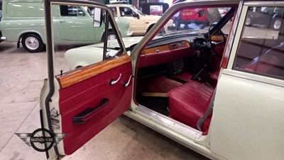 Lot 179 - 1964 TRIUMPH 2000