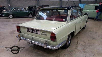 Lot 179 - 1964 TRIUMPH 2000
