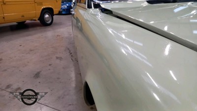 Lot 179 - 1964 TRIUMPH 2000