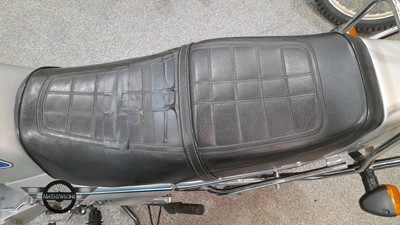 Lot 144 - 1982 HONDA 250 SUPERDREAM
