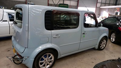 Lot 695 - 2004 NISSAN CUBE
