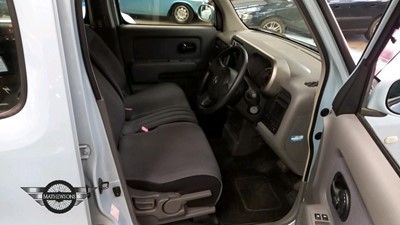 Lot 695 - 2004 NISSAN CUBE
