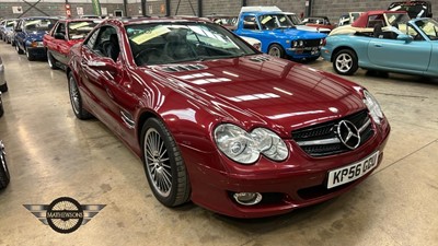 Lot 20 - 2006 MERCEDES SL500 AUTO