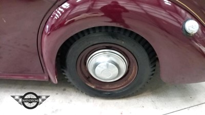 Lot 101 - 1951 DAIMLER CONSORT DB18