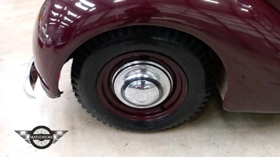 Lot 101 - 1951 DAIMLER CONSORT DB18