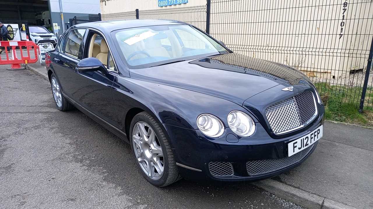 Lot 40 - 2012 BENTLEY CONTINENTAL FLYING SPUR A