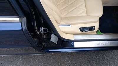 Lot 40 - 2012 BENTLEY CONTINENTAL FLYING SPUR A